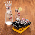 Miniatyrbillede 4 af 5: Bakker med 15 isterninger eller 30 isterninger - Silikone isterningbakke - BPA-fri - Sort/gul