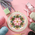 Miniatyrbild 1 av 5: DIY-mattavävningskit, DIY-broderistartkit med landskapsblommönster Latch Hook Kit Stickningsull Broderikit för barn Nybörjare Vuxen