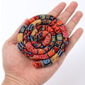 Miniatyrbild 6 av 7: Spiral Lock Hårband Dreadlock Tillbehör, Böjbara Hårband Långa Dreads, Bun Wrap Ponytail Wrap Tie Tjockt Lockigt för Kvinnor och Män Ponytail Hållare ( Red Pattern