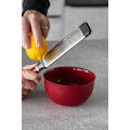 Miniatyrbilde 8 av 8: d Core Fin Etched Rivejern, Empire Red, 12,4 tommer, Rustfritt Stål, KAG321OHERE, DX261 Fine Grater Tin Opener
