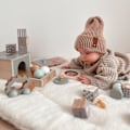 Pikkukuva 3 / 11: Montessori opetuslaatikko vauvoille - 6 lelua