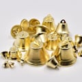 Miniatyrbillede 4 af 5: 100 stk. Guld Tiny Bells Håndværk Mini Bells Juletræ Fest Dekorationer [HK] 3cm x 100