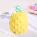 Miniatyrbild 1 av 5: Rolig Decompression Vent Ananas Squeeze Ball Present Squishy Squeeze Stress Reliever Fidget Sensoriska Leksaker Simulering Frukt Mat[HK] Large yellow