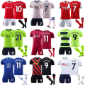 Miniatyrbild 2 av 3: 2023 Pojkar Barn Barn Fotbollssats Fotboll Kort Shirt Sock Set liverpool 3rd kit #4 22/(6-7 years)
