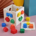Miniatyrbilde 5 av 5: FormSorteringskub - Klassisk Treleke Med 15 Former - Barnas Form