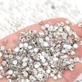 Miniatyrbillede 1 af 5: Krystalglas Hotfix Strass, til Kunsthåndværk Tøj Kostumer Sko Smykker, Runde Glas Perler White