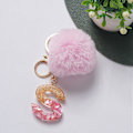 Miniatyrbillede 8 af 8: e Nøglering Rosa Pompom Kugle Nøglering med 26 bogstaver Resin Nøgleringe R