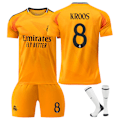 Miniatyrbillede 1 af 2: 24-25 Real Madrid Udebane Fodboldtrøjer Børne Fodbold Sæt Nr. 8 Kroos No.8 Kroos 20
