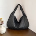 Miniatyrbilde 1 av 2: Håndveske Designer Vevd Høy Kvalitet Skulder Bag For Kvinner Luksus Lær Stor Kapasitet Håndveske Casual Håndveske For Kvinner black