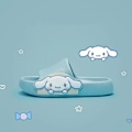 Miniatyrbild 4 av 5: Kawaii Sanrio Tofflor Cartoon Hellokitty Cinnamoroll Mymelody Sommar Barnhem Non-Slip Tvätt Sandaler Barn Present - Perfekt Cinnamoroll-B Cinnamoroll-B 32-33