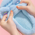 Miniatyrbild 4 av 5: Nya Sanrio-tofflor Cinnamoroll Plyschskor Halksäkra Kawaii Anime Kuromi My Melody Damtofflor Hemma Bomulls-tofflor Vinter Flickor Present 37-38 (innersula 22,5 cm) 37-38 (insole 22.5cm) cinnamon roll