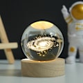 Miniatyrbillede 3 af 4: 3D Solsystem Krystal Kugle 61mm Universgaver med Lasergraveret Model