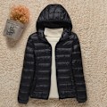 Miniatyrbilde 1 av 6: Plussjakke for kvinner med hette, glidelås og lommer - Perfekt for shopping i lyseblå light blue 4xl