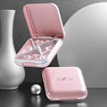 Miniatyrbilde 2 av 5: Pilleboks, fuktsikker liten tablettboks, bærbar tablettboks for reise, BPA-fri etui med 4 store rom (rosa) Pink