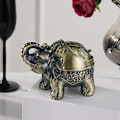 Miniatyrbilde 3 av 5: Askebeger, askebeger med lokk, vindtett elefant (bronse)