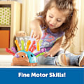 Miniatyrbillede 2 af 7: Den Fine Motor Pindsvin - Småbørns Læringslegetøj, Finmotorik og Sanse Legetøj til Børn fra 18+ Måneder, Montessori Legetøj