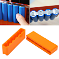 Miniatyrbillede 5 af 8: 2 stk. justerbar 18650 batteripakke svejsefikseringsklemme i industriel plast (6 sektioner)