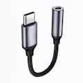 Pikkukuva 2 / 5: USB C - 3,5 mm:n liitäntä, USB C - 3,5 mm:n sovitin, USB C - Aux-sovitin