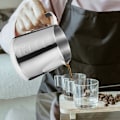 Miniatyrbillede 3 af 5: Lysfremstillingskande Hældekande 1000 ml i rustfrit stål Smeltepotte Vokspotte Lysfremstilling Startenhed Drypfri hældetud Beholder