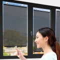 Miniatyrbilde 3 av 5: 2 stk Rullgardiner Sugkopp Solskjerming Mørkleggingsgardin Bil Hjem Vindugardiner Svart Black 40*60CM