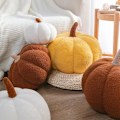 Miniatyrbilde 3 av 5: 3D Gresskar Pute Fylt Dyr, Fluffy Gresskar Plysj Leker, Gresskar Pute Sofa Pute Gresskar for Hjemmeinnredning Halloween (Brun, 20.32cm)