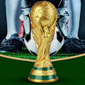 Miniatyrbild 5 av 5: 2022 FIFA VM-troféer, replika av Champions League-trofén