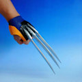 Miniatyrbilde 4 av 5: Deadpool 3 Wolverine Claw Gloves 1:1 Bærbare COSplay rekvisitter Praktiske modeller-WELLNGS