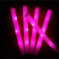 Miniatyrbilde 1 av 5: 60 stk Glow Sticks RGB LED Glow Foam Stick Glow Sticks Mørkt lys for fest 60pcs Pink