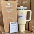 Stor 1,2L termokopp i rustfritt stål med håndtak og sugerør for bilreiser (bt) Beige