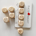 Miniatyrbilde 7 av 8: Terningsett for par - Date Night Game A1