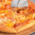Miniatyrbillede 1 af 2: Pizzaskærer, rustfrit stål med nylonhåndtag, 20 cm (7,8\"