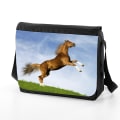 Pikkukuva 1 / 2: Brun Häst axelrems väska - Skolväska Messenger Bag
