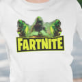 Pikkukuva 5 / 5: Fortnite parody t-shirt - Vit tröja med full färg fartnite tryck X-Small - 164cl