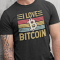 Pikkukuva 1 / 3: Svart crypto T-shirt I love bitcoin design S