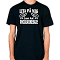 Miniatyrbild 2 av 2: Programmerare T-shirt  -  Lita på mig jag är Programmerare Black M