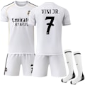 Miniatyrbillede 1 af 2: 2025-2026 Real Madrid Hjemmebane Børne Voksen Fodboldtrøje Vinicius Nr. 7 VINI JR 16