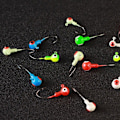 Pikkukuva 7 / 10: 20 kpl pyöreä lyijypää koukku jigging syötti 2,5 cm 0,8 GMIX COLOR MIX 2.5cm 0.8gMix color
