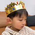 Miniatyrbild 3 av 10: Gold Crown Toy Herrkrona 6 6 6