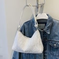 Miniatyrbillede 5 af 10: Skuldertasker Sling Bag HVID white