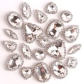 Pikkukuva 1 / 10: Helmet Diamond Glass Crystal 2 2 2