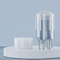 Pikkukuva 1 / 10: Scalp Applicator Liquid Comb hiusten päänahan hoitoon VALKOINEN White
