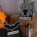 Pikkukuva 9 / 9: Lepakon puinen plaketti Halloween-koriste A A A