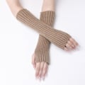 Pikkukuva 5 / 10: Pitkät rannekäsineet Neulotut käsineet BEIGE beige