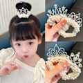 Miniatyrbild 2 av 8: 2 ST Fashion Pearl Crown Princess Elastiska hårband för barn