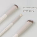 Pikkukuva 7 / 10: Makeup Brush Concealer Brush C C C
