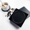Miniatyrbillede 3 af 7: Rund Cup Måtte Isoleringsmåtte PU Læder Coaster