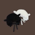 Pikkukuva 7 / 10: Fluffy Hats Pukuhatut MUSTA Black