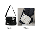 Pikkukuva 5 / 10: Shopper Totes Laukut Canvas Messenger Bag MUSTA Black