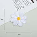 Miniatyrbillede 1 af 10: 40 STK Blomsterbroderede Patches Broderipuder HVID white