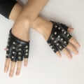 Pikkukuva 6 / 10: Punk Gloves Half Finger Gloves RED SMAL RIVET SMAL RIVET red smal rivet-smal rivet